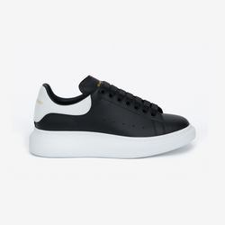 Black | White Detail